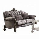 Versailles Loveseat With 3 Pillows